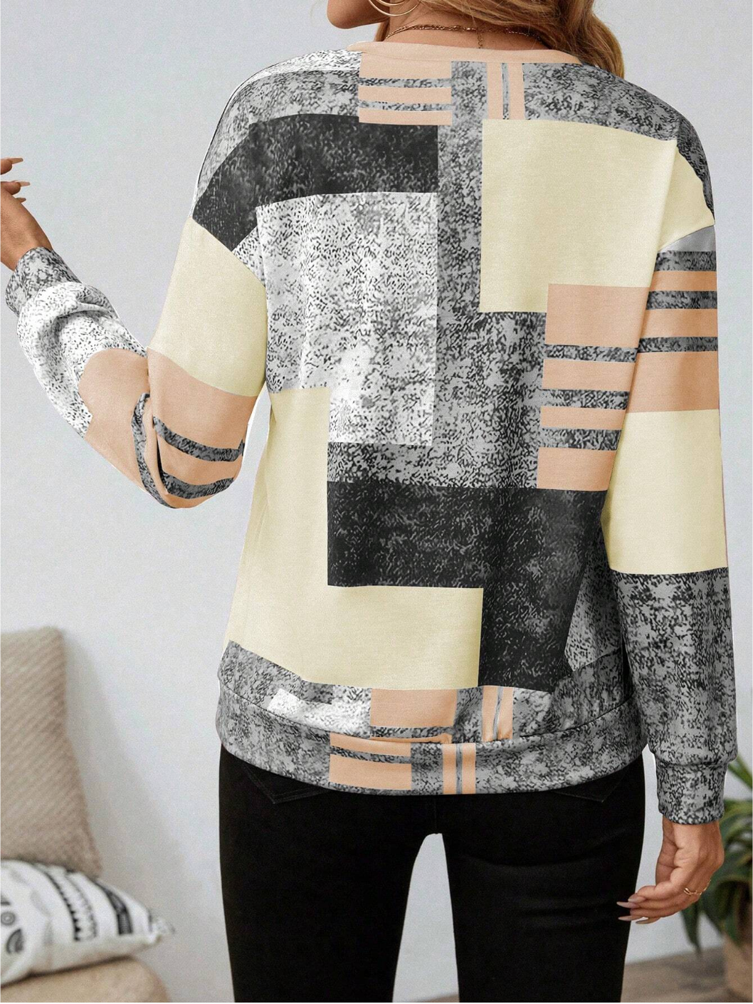 Mara – Sweater with graphic print and zipper closure