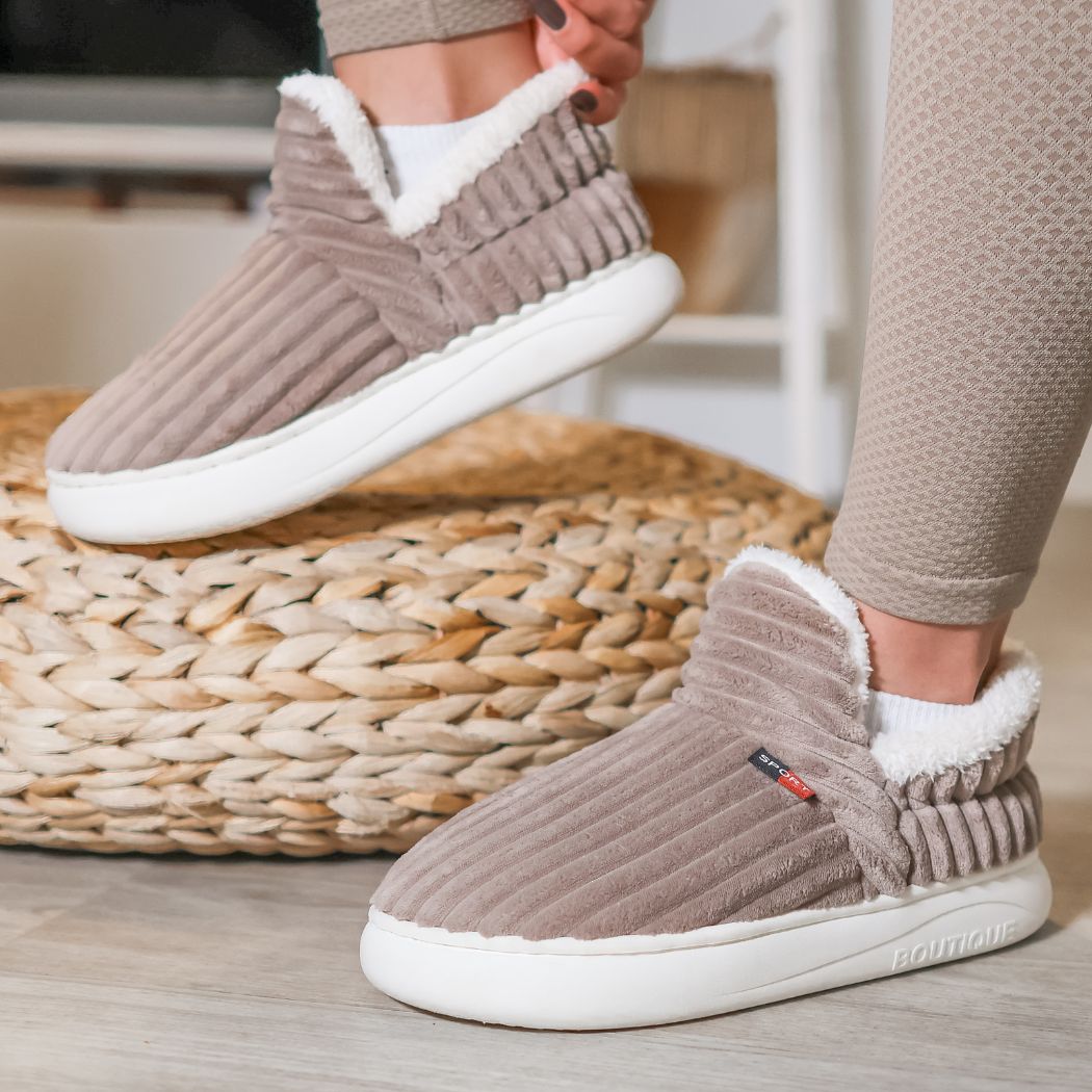 CosyPlush™ | Boutique Slippers
