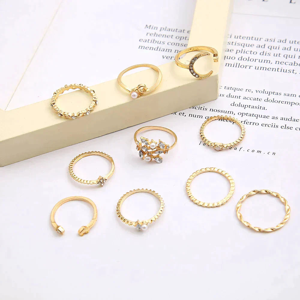 MATHILDA | 10-PACK BOHO-INSPIRED GOLD RINGS