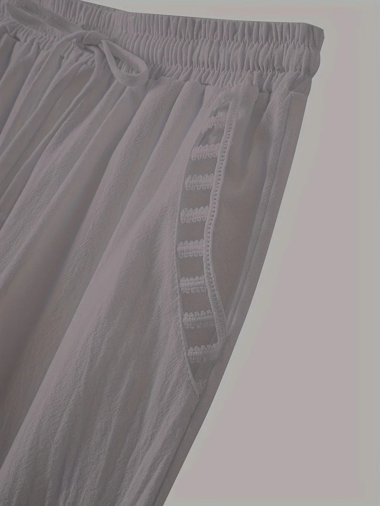 Tracey | Contrast Trim Cropped Pants